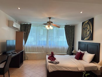 Aquarius Guesthouse & Sauna Adults Only