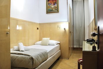 Hotel Fiorella Milan galeri fotoğrafı