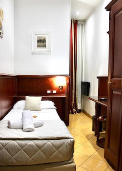 Hotel Fiorella Milan galeri fotoğrafı