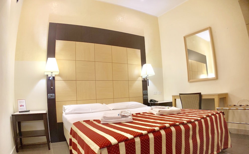 Hotel Fiorella Milano