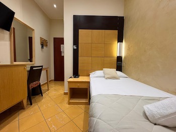 Hotel Fiorella Milan galeri fotoğrafı