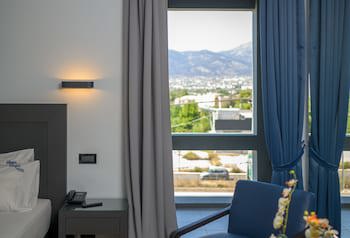 Pines Hotel