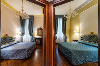 Locanda SantAgostin galeri fotoğrafı