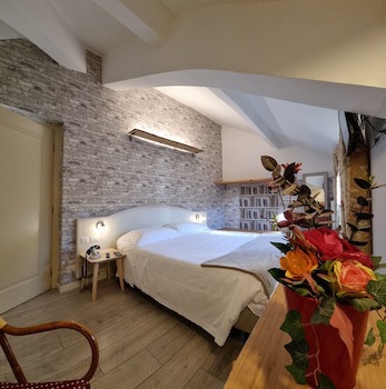 Charly Hotel galeri fotoğrafı