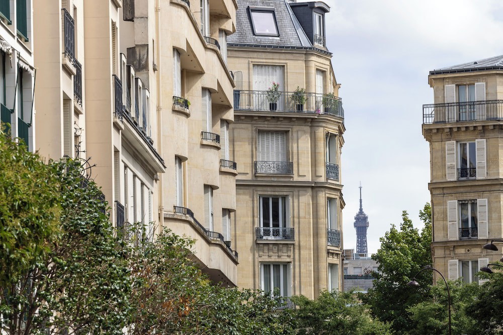 Hotel Charlemagne