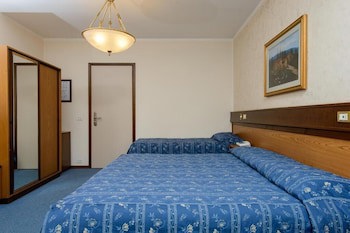 Bes Hotel Papa San Pellegrino Terme fotoğrafı