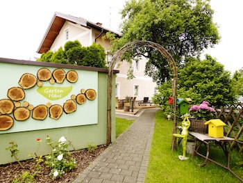Das Grune Hotel Zur Post