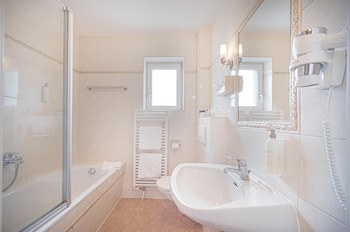 Das Grune Hotel Zur Post
