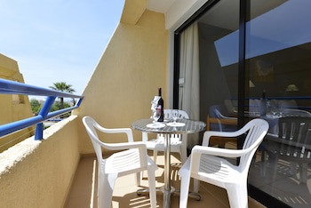 Napa Prince Hotel Apartments galeri fotoğrafı