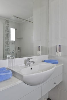 Napa Prince Hotel Apartments galeri fotoğrafı