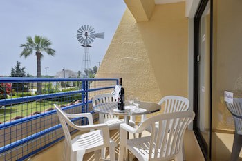 Napa Prince Hotel Apartments galeri fotoğrafı