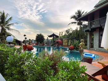 Boomerang Village Resort Kata