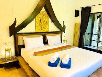 Boomerang Village Resort Kata