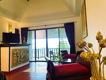 Boomerang Village Resort Kata
