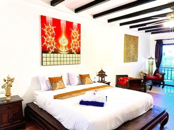 Boomerang Village Resort Kata