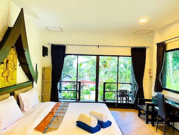 Boomerang Village Resort Kata