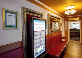 Hotel Burgschmiet fotoğrafı
