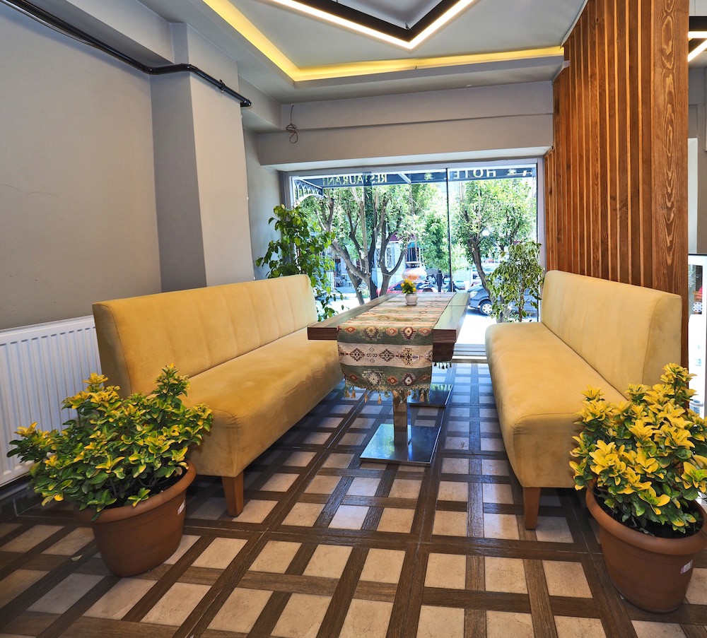 Sunrise Hotel