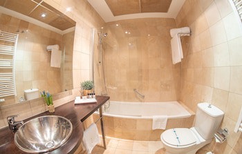 Hospedium Hotel Casino Del Tormes