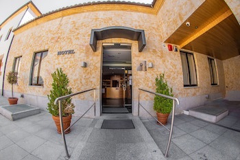 Hospedium Hotel Casino Del Tormes