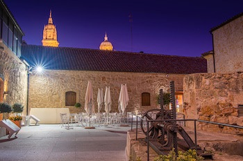 Hospedium Hotel Casino Del Tormes