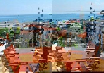 Agora Boutique Hotel & Bistro