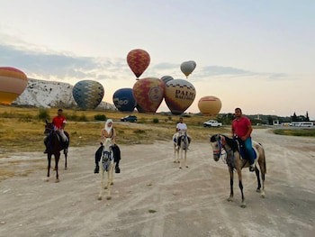 Artemis Yoruk Hotel