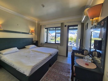 Hotel Hal - Tur galeri fotoğrafı