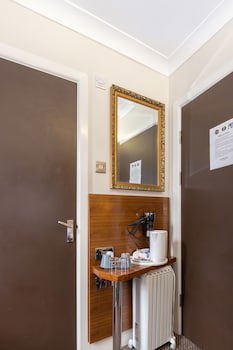 Chester Hotel