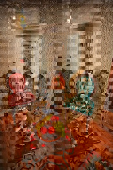 Traveller's Cave Hotel