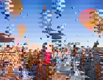 Traveller's Cave Hotel