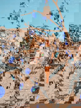 Traveller's Cave Hotel