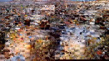 Traveller's Cave Hotel