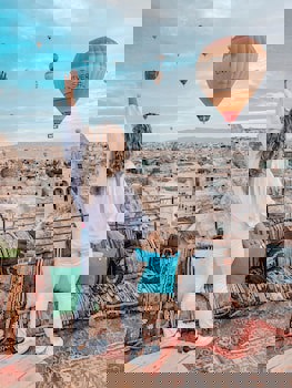 Traveller's Cave Hotel