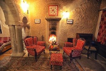 Traveller's Cave Hotel