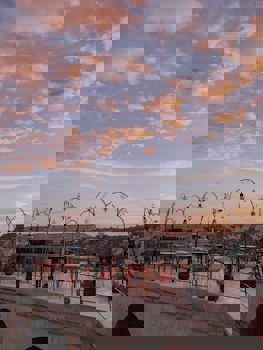 Traveller's Cave Hotel