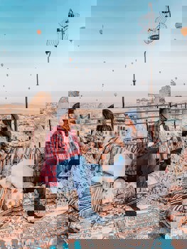 Traveller's Cave Hotel