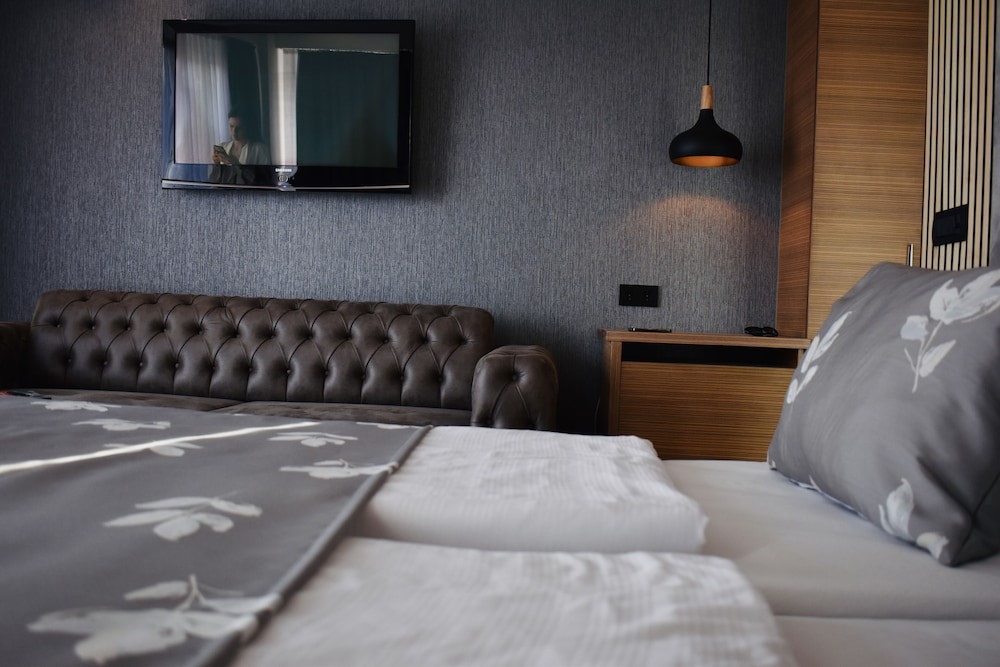 Hecco Deluxe Hotel