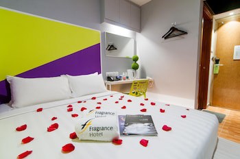 Fragrance Hotel - Rose