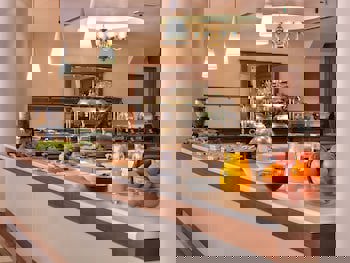 Taksim Metropark Hotel