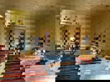 Elkep Evi Cave Hotel