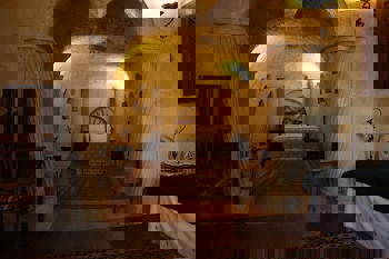 Elkep Evi Cave Hotel