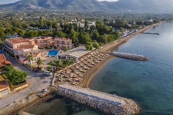 Avantis Suites Hotel