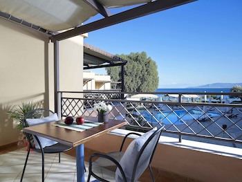 Avantis Suites Hotel