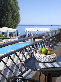 Avantis Suites Hotel