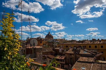 Pantheon Inn galeri fotoğrafı