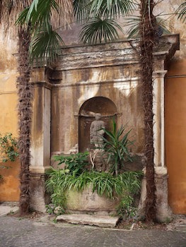 Pantheon Inn fotoğrafı