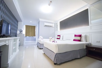 Convenient Park Bangkok Hotel