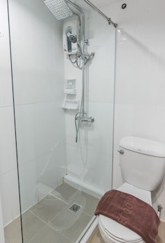 Convenient Park Bangkok Hotel