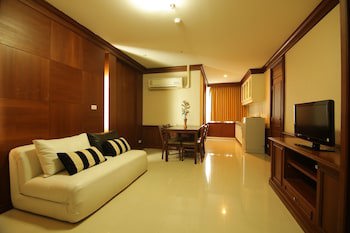 Convenient Park Bangkok Hotel